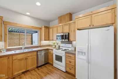 2737 NW Skyliners Road, Bend, OR 97703 - Photo 10