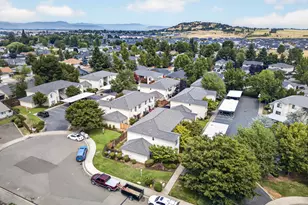 [Address not provided], Medford, OR 97504 - Photo 32