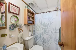 1405 Willow Ln, Grants Pass, OR 97527 - Photo 20