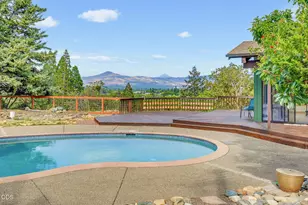 2076 Jasmine Ave, Medford, OR 97501 - Photo 1