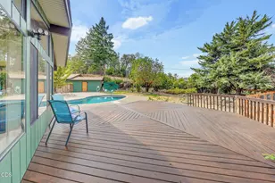 2076 Jasmine Ave, Medford, OR 97501 - Photo 28