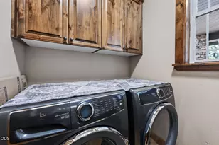 63109 Turret Ct, Bend, OR 97701 - Photo 24