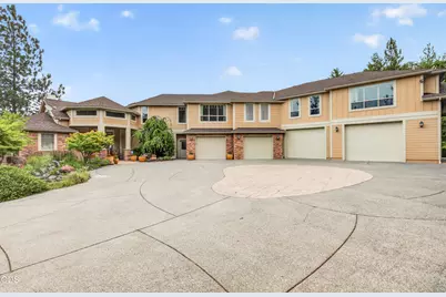 4459 Old Stage Road, Central Point, OR 97502 - Photo 1