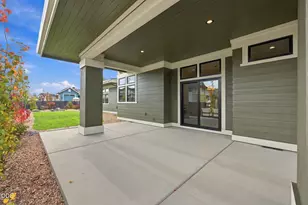 3369 NW Celilo Ln, Bend, OR 97703 - Photo 6