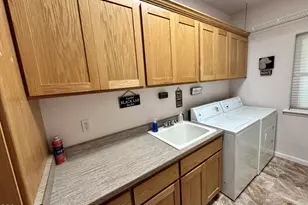 155 El Camino Way, Grants Pass, OR 97526 - Photo 22