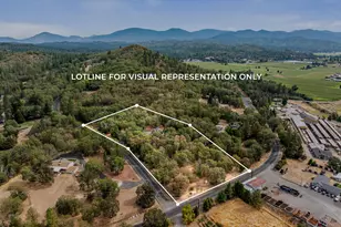 155 El Camino Way, Grants Pass, OR 97526 - Photo 2