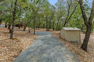 155 El Camino Way, Grants Pass, OR 97526 - Photo 38