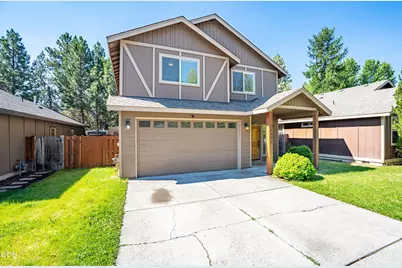 20269 Knightsbridge Place, Bend, OR 97702 - Photo 2