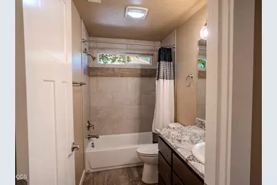 2196 Crestbrook Road, Medford, OR 97504 - Photo 24