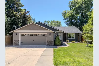 2196 Crestbrook Road, Medford, OR 97504 - Photo 1