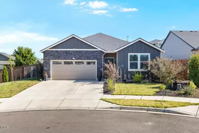 3281 Broken Top Way, Medford, OR 97504 - Photo 1