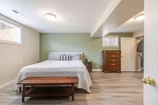136 SE G St, Madras, OR 97741 - Photo 18