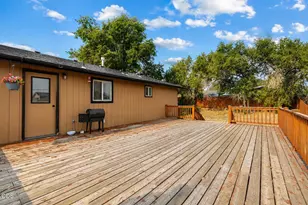 136 SE G St, Madras, OR 97741 - Photo 24