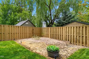 2765 SW 49th St, Redmond, OR 97756 - Photo 52