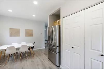 327 NW Elm Avenue, Redmond, OR 97756 - Photo 26