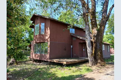 1340 Dowell Road, Grants Pass, OR 97527 - Photo 1