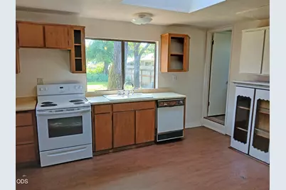 1340 Dowell Road, Grants Pass, OR 97527 - Photo 20