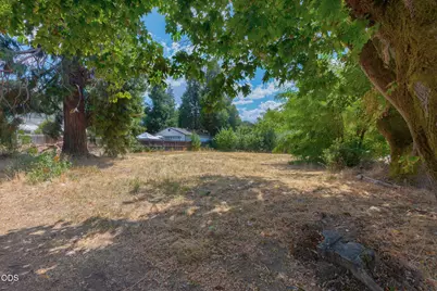 202 Arbor Street, Rogue River, OR 97537 - Photo 6