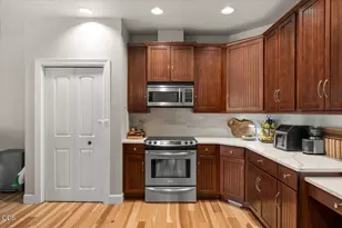2720 Montara Dr, Medford, OR 97504 - Photo 8