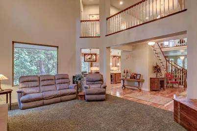 9530 S F Little Butte Road, Eagle Point, OR 97524 - Photo 30