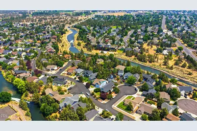 62898 Bilyeu Way, Bend, OR 97701 - Photo 48