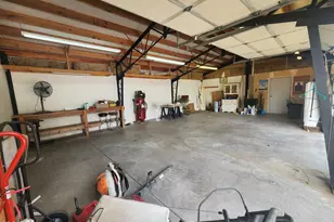 5038 Shasta Way, Klamath Falls, OR 97603 - Photo 10