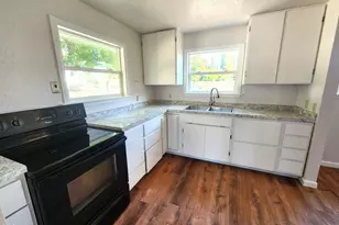 5038 Shasta Way, Klamath Falls, OR 97603 - Photo 18