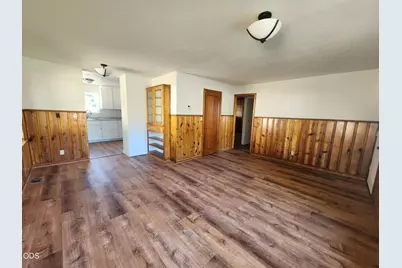 5038 Shasta Way, Klamath Falls, OR 97603 - Photo 16