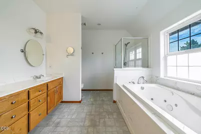960 Oak Street, Ashland, OR 97520 - Photo 14