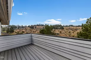 59641 Calgary Loop, Bend, OR 97702 - Photo 40