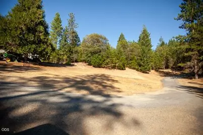 1110 Jaynes Drive, Grants Pass, OR 97527 - Photo 12