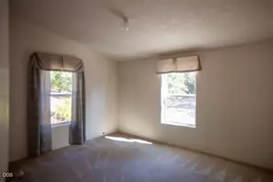 1110 Jaynes Dr, Grants Pass, OR 97527 - Photo 4