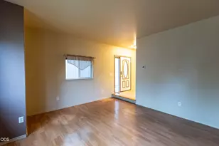 374 NW 25th St, Redmond, OR 97756 - Photo 8