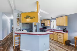411 Currie Ln, Grants Pass, OR 97526 - Photo 8