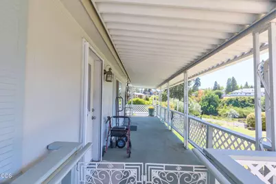 411 Currie Lane, Grants Pass, OR 97526 - Photo 32