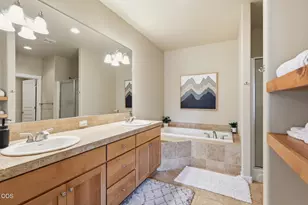 10614 Village Loop, Redmond, OR 97756 - Photo 22