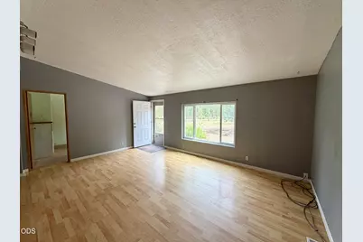16364 Twin Drive, La Pine, OR 97739 - Photo 6