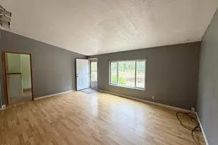 16364 Twin Dr, La Pine, OR 97739 - Photo 6