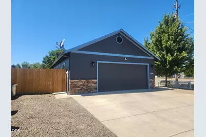 3806 Valley Meadows Drive, White City, OR 97503 - Photo 8