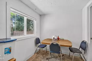 12071 Old Stage Rd, Gold Hill, OR 97525 - Photo 10