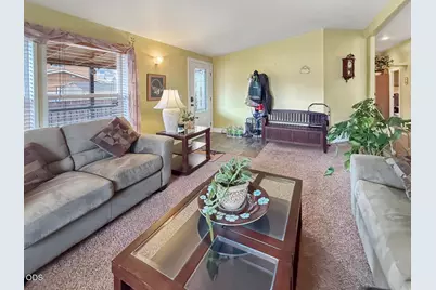 3737 NW Oak Avenue, Redmond, OR 97756 - Photo 10