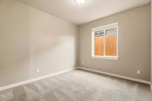 61370 SE Preston St, Bend, OR 97702 - Photo 36