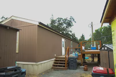 6235 Ponderosa Street, Central Point, OR 97502 - Photo 8