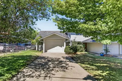 241 Clay Street, Ashland, OR 97520 - Photo 1