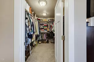 2210 Westwood Dr, Medford, OR 97501 - Photo 26