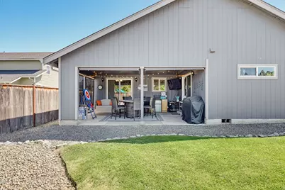 2210 Westwood Drive, Medford, OR 97501 - Photo 34