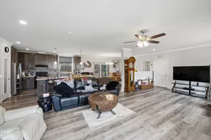 16760 Pine Pl, La Pine, OR 97739 - Photo 24