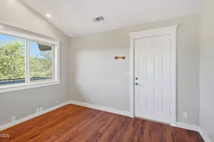 410 Lancelot Ln, Merlin, OR 97532 - Photo 10