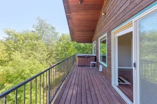 410 Lancelot Ln, Merlin, OR 97532 - Photo 30