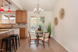 2225 SW 30th Ct, Redmond, OR 97756 - Photo 12